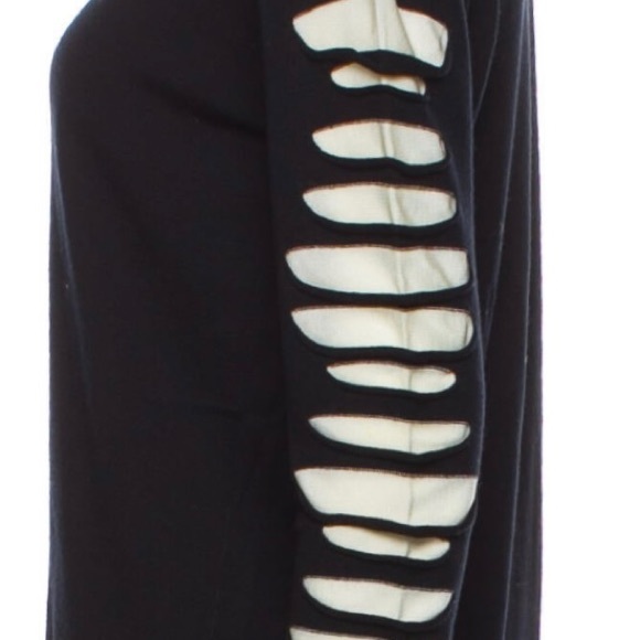 Alexandre Mqueen - Picture 3 of 9